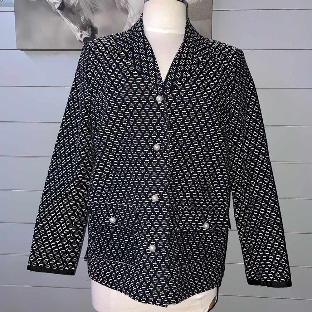 RQT BLAZER Jacket With Pearl Buttons size Medium